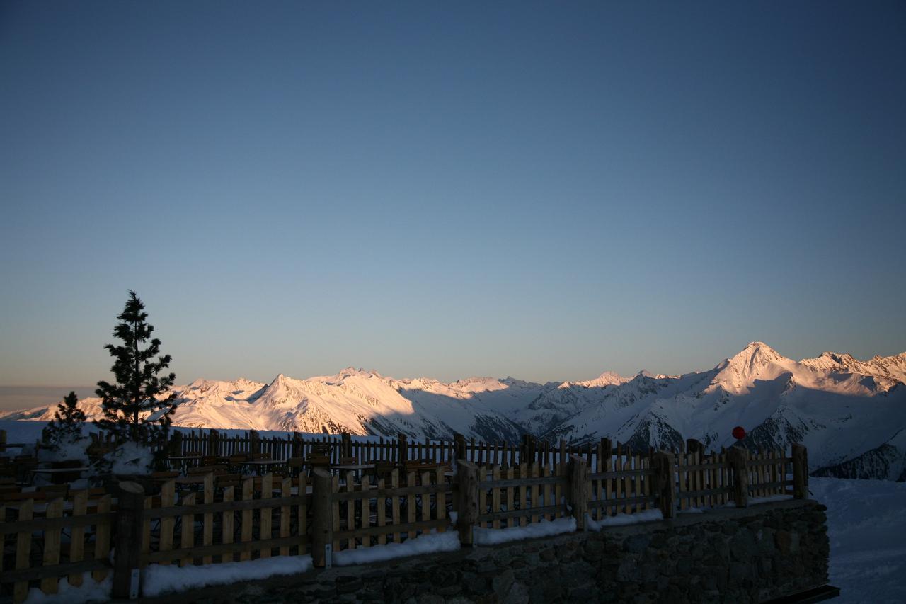 Schneekarhuette Hotel Mayrhofen Kültér fotó